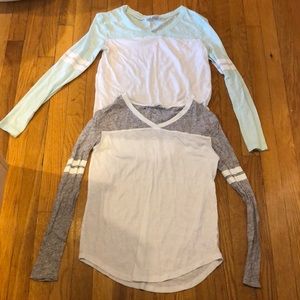 2 PINK VS LONG SLEEVED SHIRTS XS